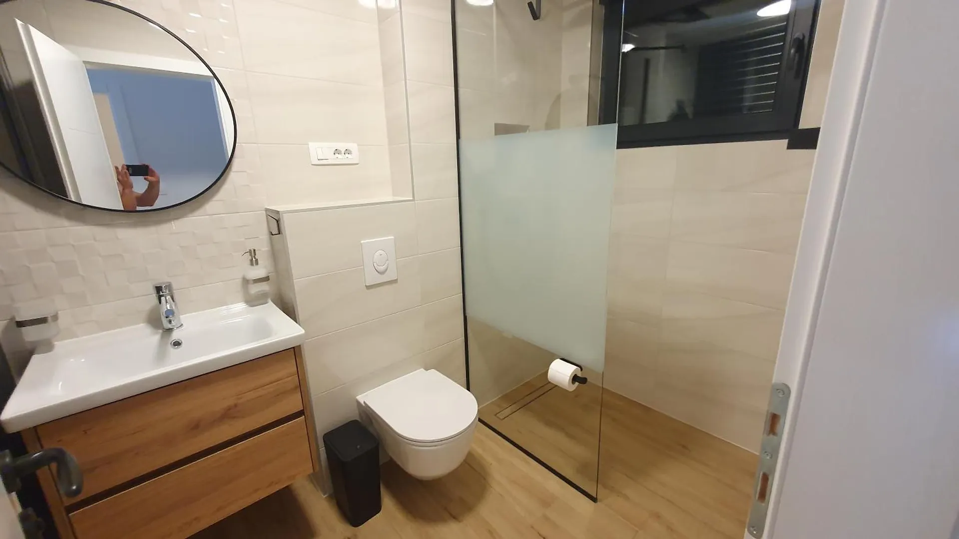 Guesthouse Mona Kaštela 0*,  Κροατία